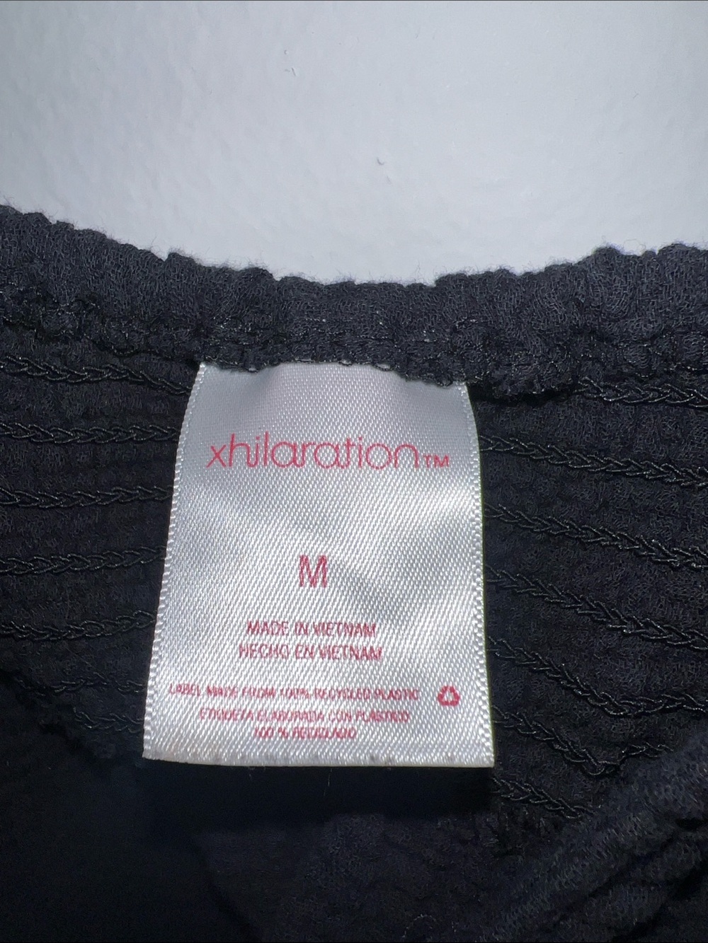 Xhilaration Black Lightweight Spaghetti Strap Tank Top - Picture 3 of 3
